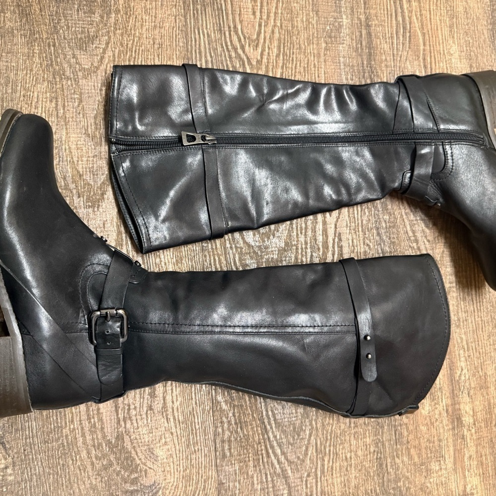 RUDSAK NEW never worn size 38 (7.5) Black Leather riding boots w/ subtle details - Picture 9 of 11